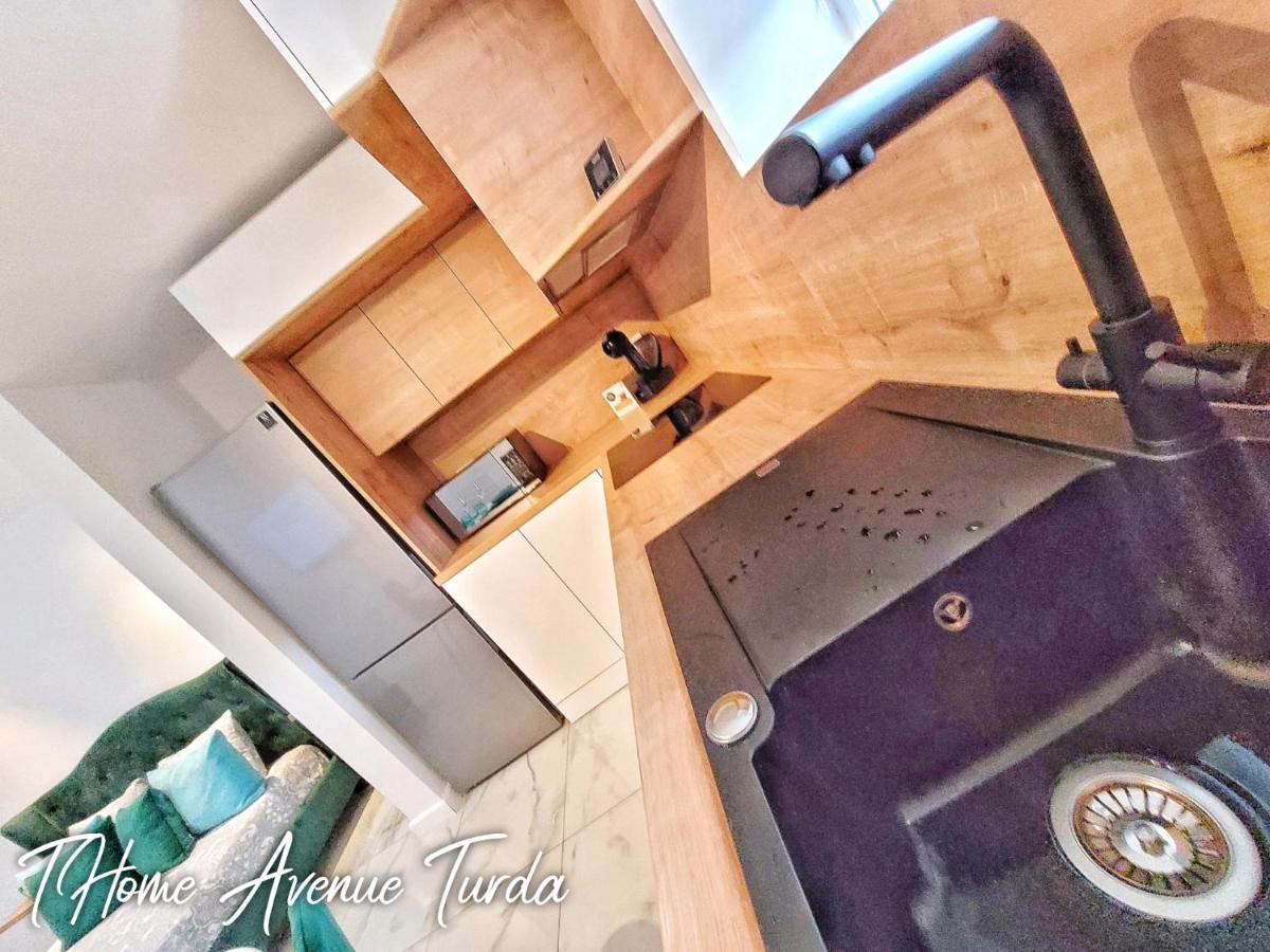 Thome Salt Avenue Turda Exterior foto