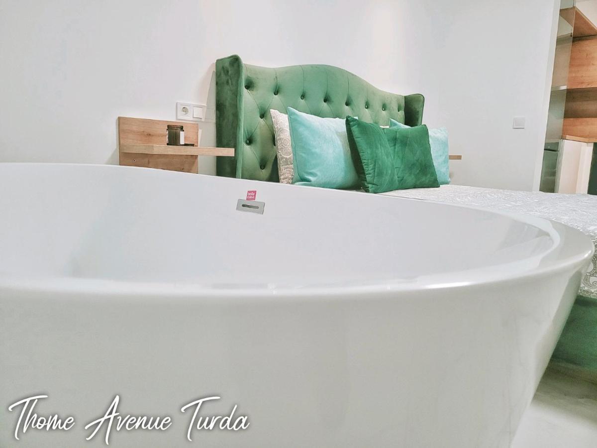 Thome Salt Avenue Turda Exterior foto